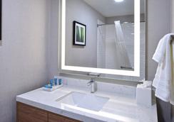 Red Lion Inn Amp Suites Modesto 70 ̶1̶3̶0̶ Modesto