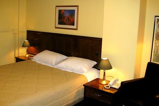 Nicola Hotel - Athens - Bedroom