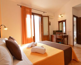 Aurora Castelluzzo - Castelluzzo - Bedroom