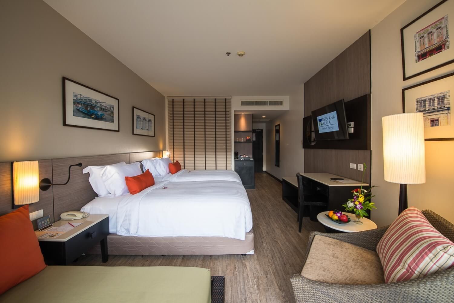 Deevana Plaza Phuket - Patong - Bedroom