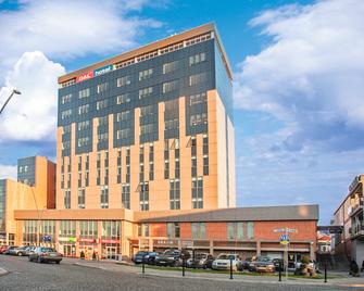 Hotel Dal Kielce - Kielce - Building