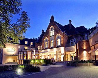Parkhotel Berghoelzchen - Hildesheim - Gebäude