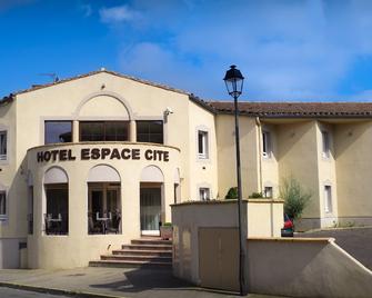 Hotel Espace Cite - Καρκασσόν - Κτίριο