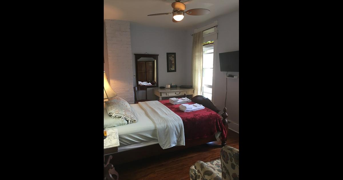 Toronto Garden Inn Bed & Breakfast à Toronto, Canada à partir de C 87