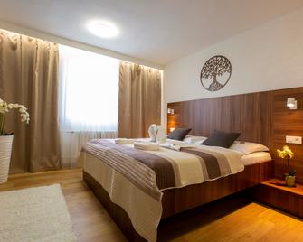 W Hotel - Bratislava - Bedroom