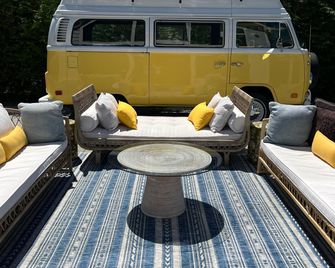 Hotel Dylan - Woodstock - Patio