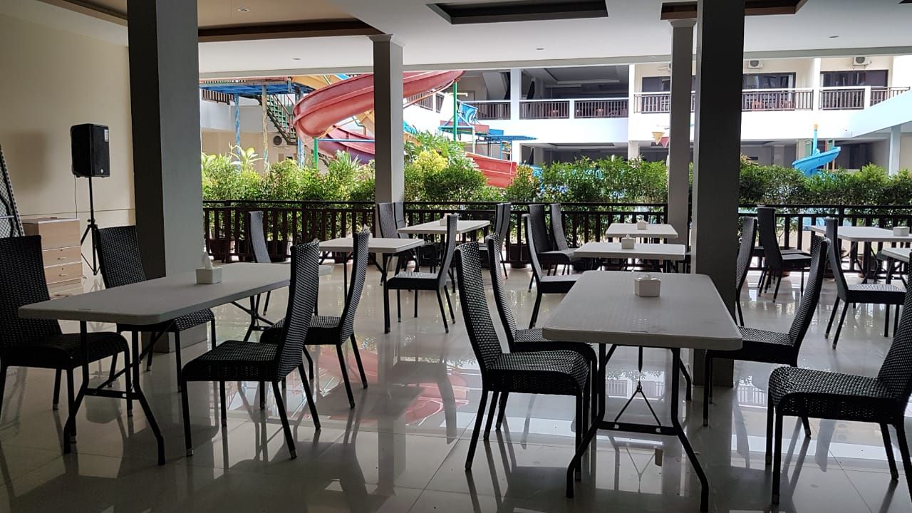 D'bilz Hotel - Pangandaran - Restaurant