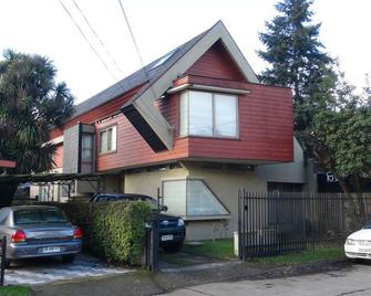 Hostal Los Avellanos - Temuco - Edificio