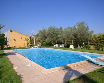 Villa Adriana B&B - Vittoria - Pool