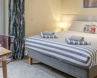 Discovery Accommodation - Whitby - Schlafzimmer