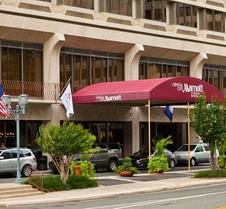 Crystal City Marriott at Reagan National Airport