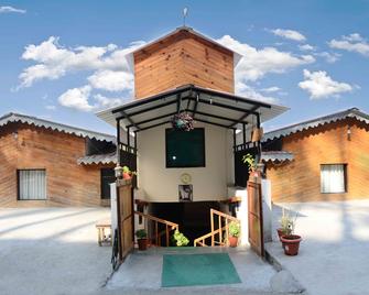 Hotel Richmond Hills - Ranikhet - Edificio