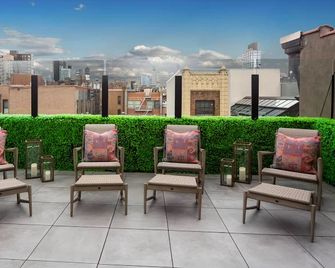 Redford Hotel - New York - Balcon