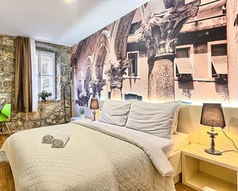 Split City Rooms - Split - Bedroom