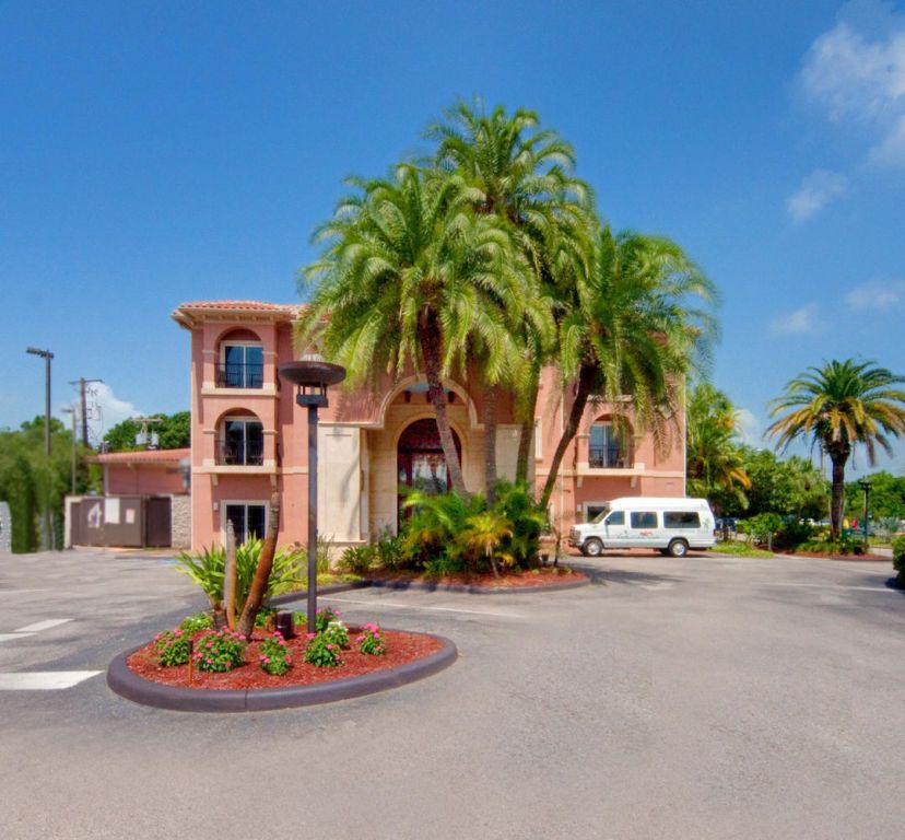 Tahitian Inn - טמפה - בניין