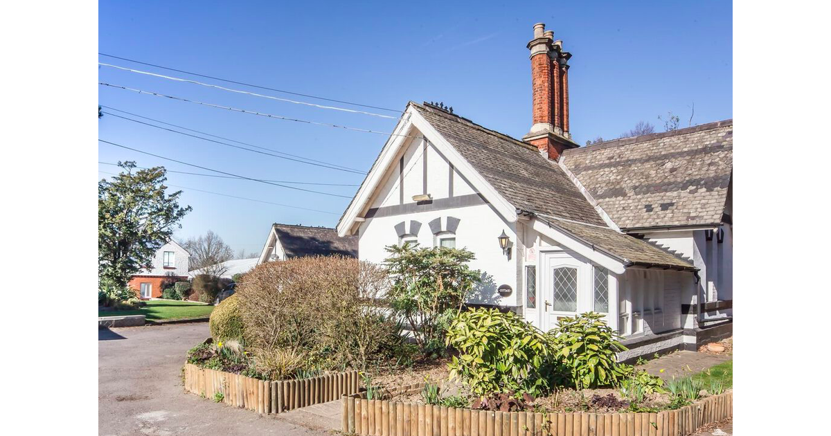 The Manor at Bickley, Bromley, ENG, United Kingdom Compare Deals