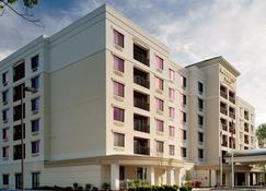 Courtyard by Marriott Boston Natick - Natick - Building