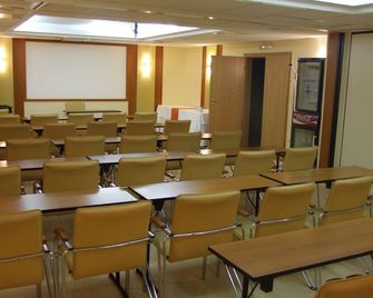 Hotel Veritas - Budapest - Meeting room