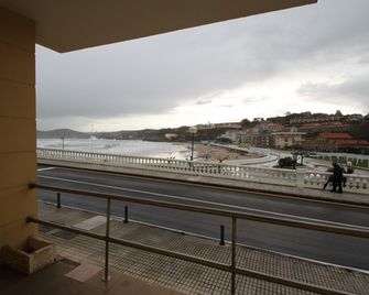 Pension Vega De Pas - Comillas - Balkon