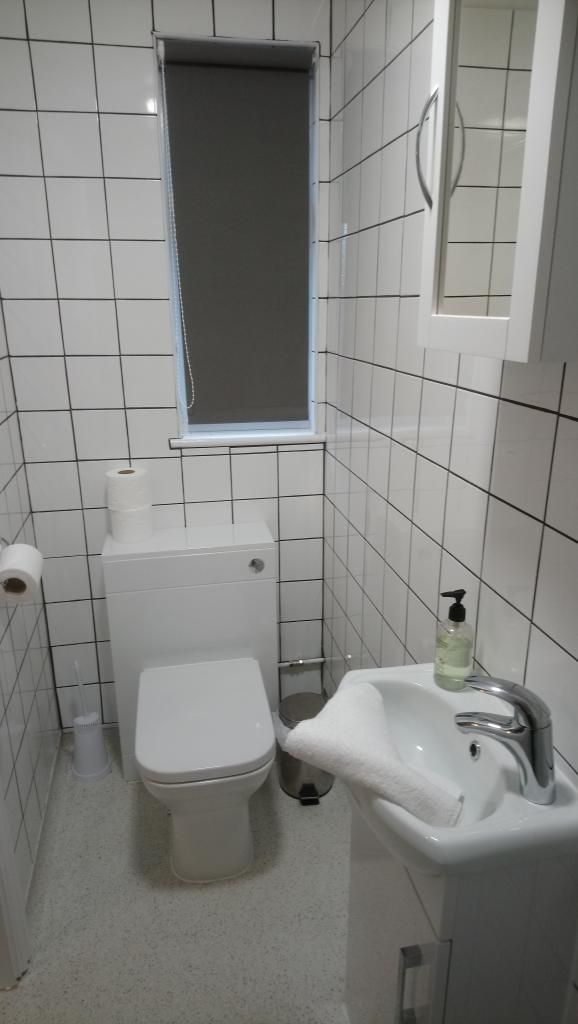 The Riverside - Spalding - Badkamer