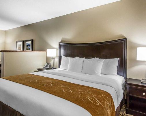 Comfort Suites Columbia River 6 160 9 3 3 7 Astoria