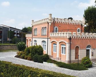 Villa Maternini - Vazzola - Edificio