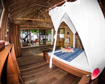 Raja Ampat Biodiversity Nature Resort - Besir - Chambre