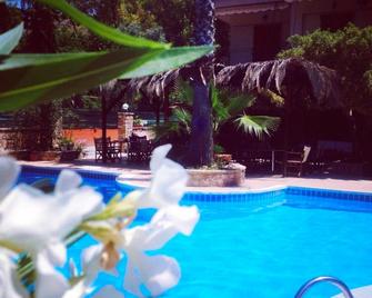 Ritsas Hotel - Tolo - Piscina