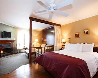 Relais St-Denis - Saint-Sauveur - Bedroom