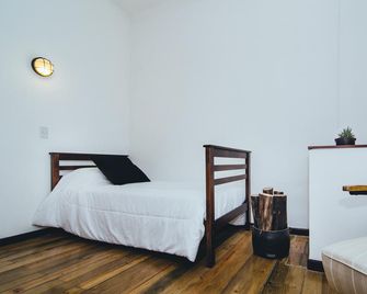 La Joya Hostel - Valparaíso - Habitación