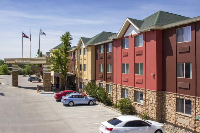 Comfort Inn Suites Durango 65 1 2 0 Durango Hotel Deals