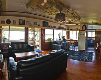 Mousetrap Backpackers - Paihia - Lounge