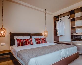 The Z Club - New Generation Hotel - Limenas Chersonisos - Bedroom