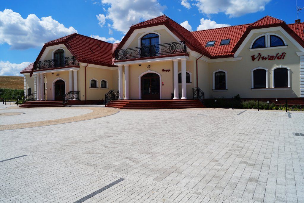 Hotel Viwaldi - Baruchowo - Budynek