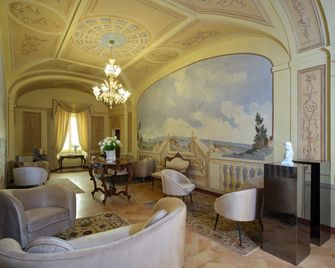Palazzo Brunamonti Boutique Hotel - Bevagna - Area lounge