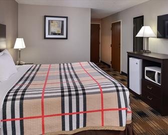 Fairbridge Inn Express Monroe City - Monroe City - Bedroom