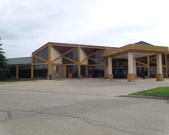 Walking Eagle Inn & Lodge - Rocky Mountain House - Building
