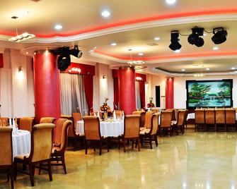 Hotel Palacio Imperial - Tulcán - Dining room