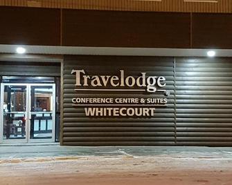 Travelodge By Wyndham Whitecourt Conference Centre & Suites - Whitecourt - Building