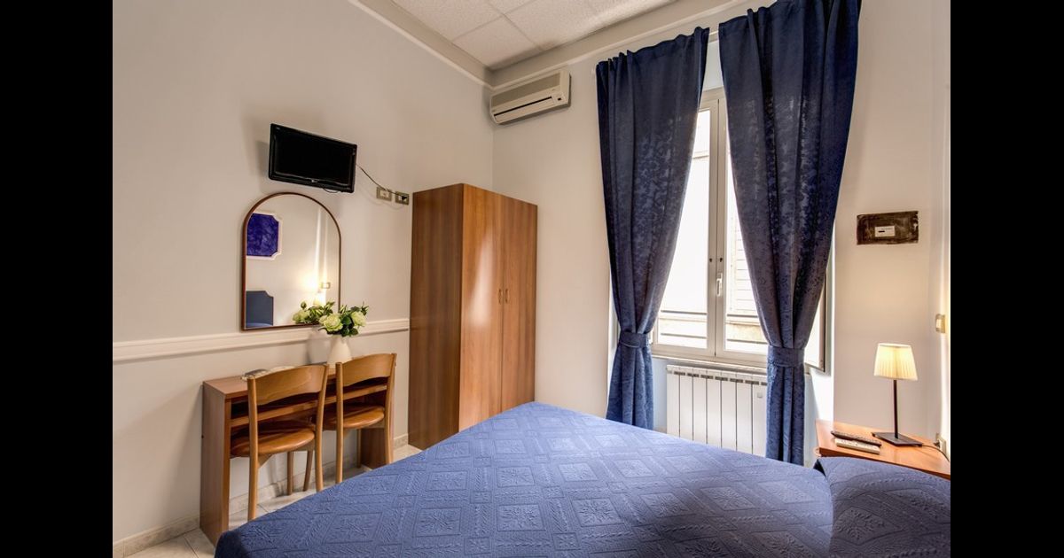 Slayandra Salandra Roma Suite in Rome, Italy from $0: Deals, Reviews, Photos ...