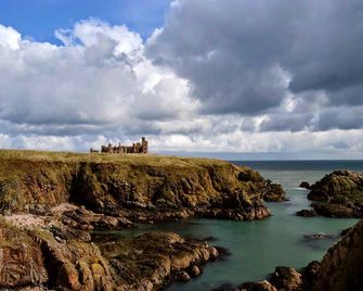 Waverley Hotel - Peterhead - Aktivity