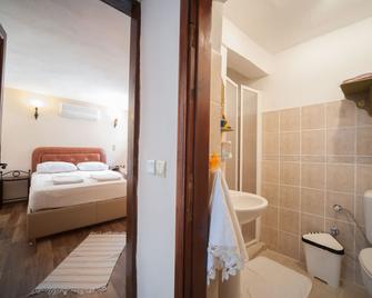 Aral Tatil Ciftligi - Bozcaada - Yatak Odası