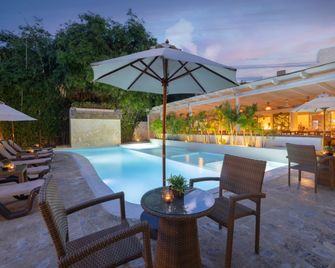 whala!bávaro - פונטה קאנה - בריכה