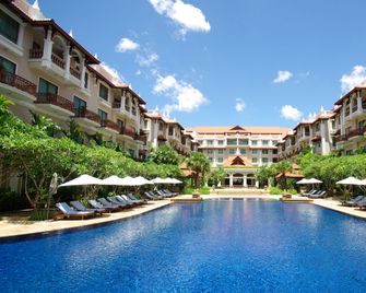 Sokha Angkor Resort - סיאם ריפ - בריכה