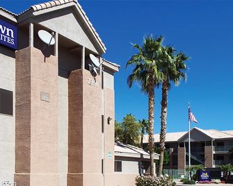 Intown Suites Extended Stay Phoenix Az - Gilbert - Gilbert - Gebäude