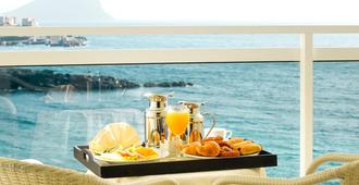 Hotel Tenerife Golf & Sea View - Los Abrigos - Balcón