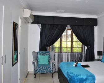 Lapologa Bed And Breakfast - Tzaneen - Habitación