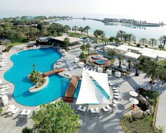 The Ritz-Carlton Bahrain - Manama - Pool