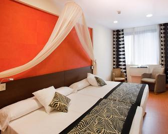 Magic Aqua Rock Gardens - Benidorm - Bedroom