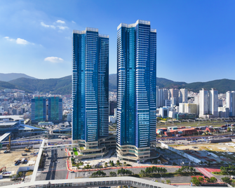 Brown Suites Busan Station - Busán - Edificio